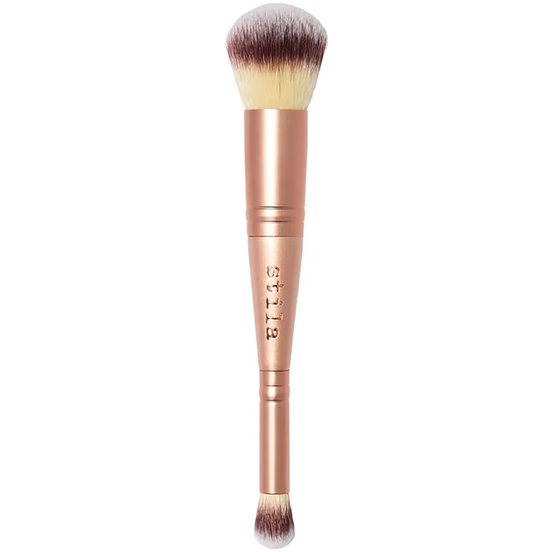 Double-Ended Complexion Brush Pakollinen (Must-Have)