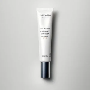 Löytö TIME MIRACLE Radiant Shield -heleyttävä päivävoide SPF15